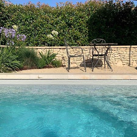 Le Cabanon De Livia Avec Piscine Privee Villa Cucuron Kültér fotó