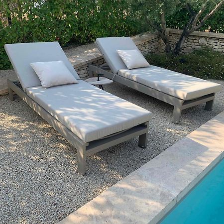 Le Cabanon De Livia Avec Piscine Privee Villa Cucuron Kültér fotó