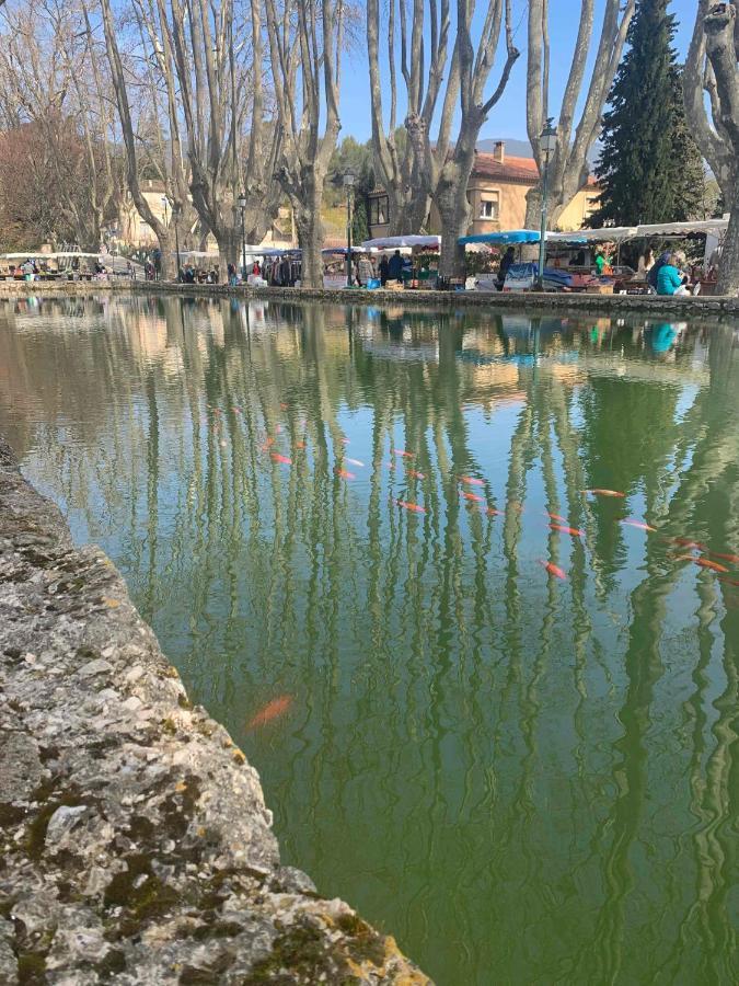 Le Cabanon De Livia Avec Piscine Privee Villa Cucuron Kültér fotó