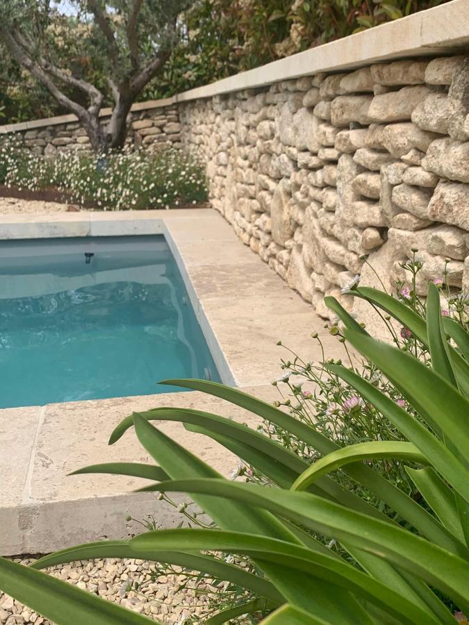 Le Cabanon De Livia Avec Piscine Privee Villa Cucuron Kültér fotó