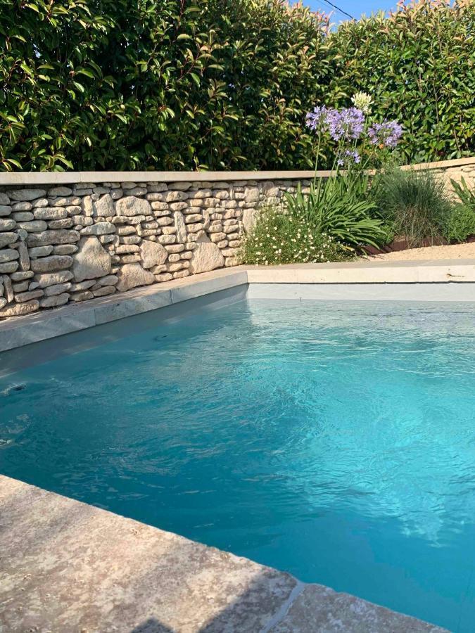 Le Cabanon De Livia Avec Piscine Privee Villa Cucuron Kültér fotó