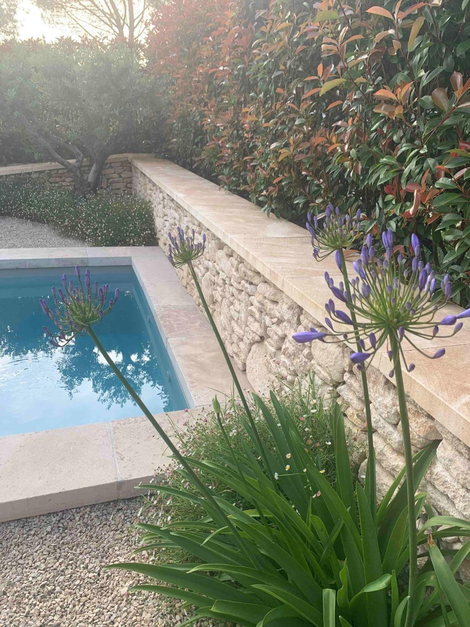 Le Cabanon De Livia Avec Piscine Privee Villa Cucuron Kültér fotó