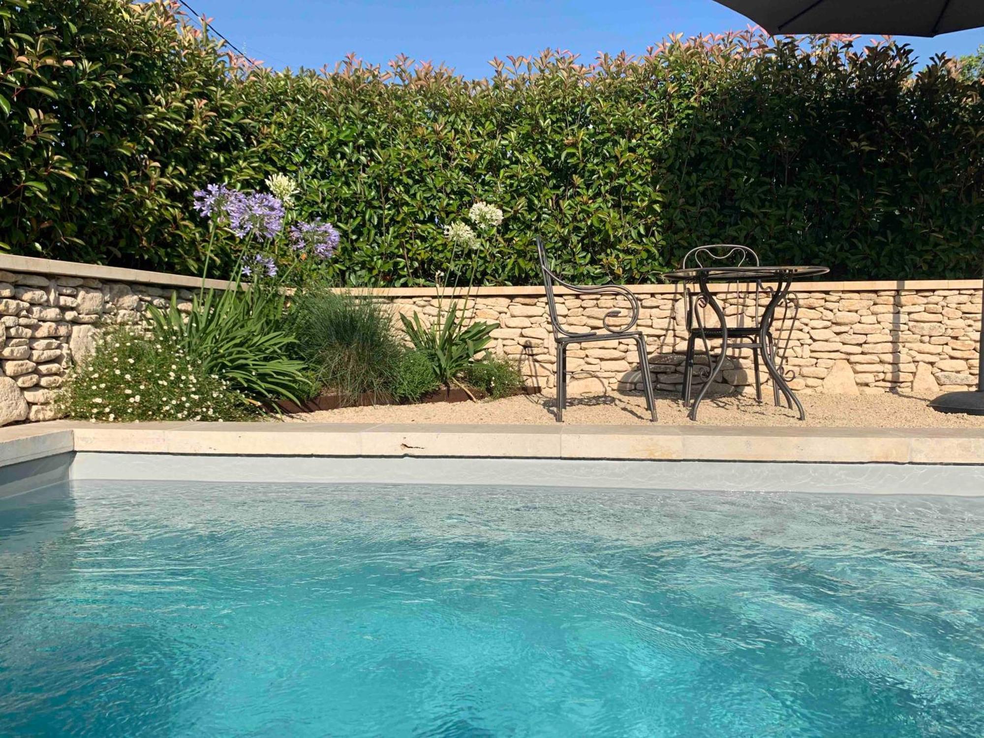 Le Cabanon De Livia Avec Piscine Privee Villa Cucuron Kültér fotó